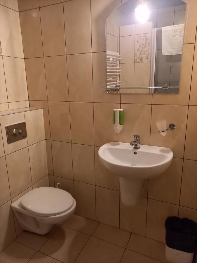 بوزنان Dworek Staropolski المظهر الخارجي الصورة